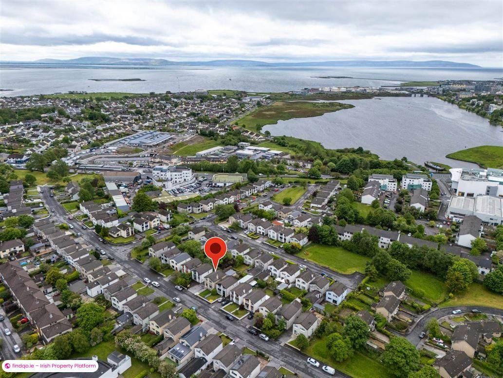 Detached house for Sale in Wellpark, Galway