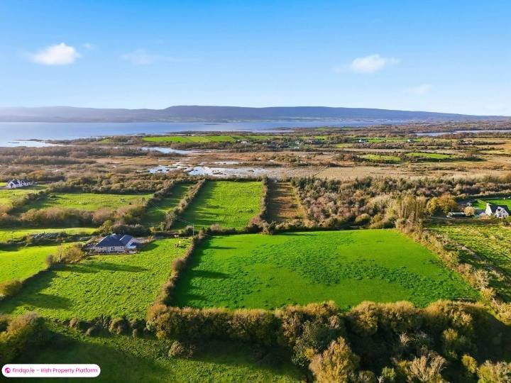 Site for Sale in Ballinrobe, Mayo
