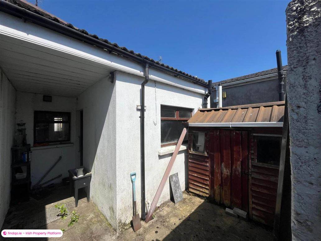 Terraced house for Sale in Dundalk, Louth