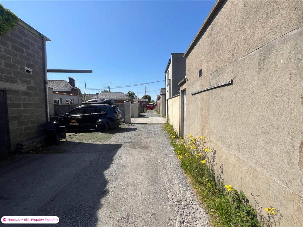 Terraced house for Sale in Dundalk, Louth