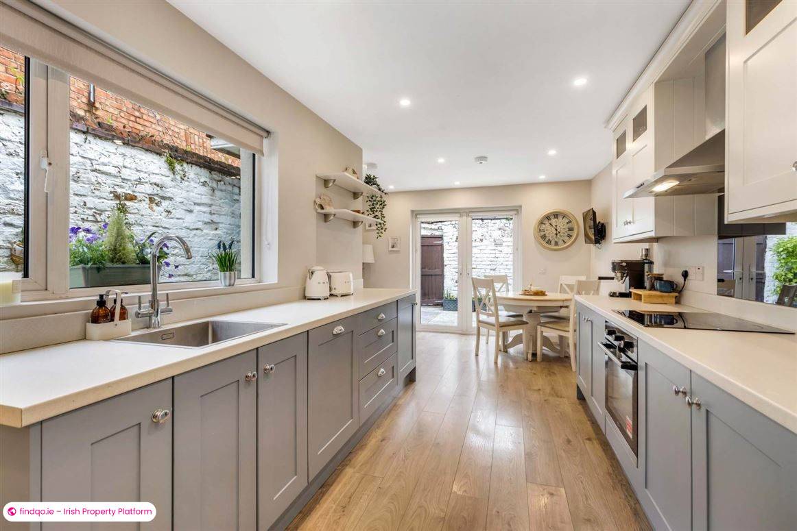 End of terrace house for Sale in Dundalk, Louth