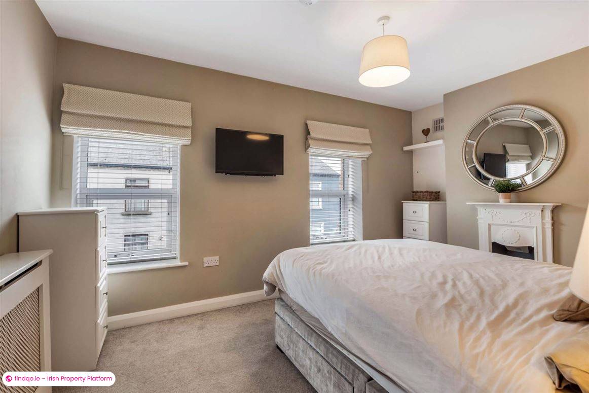 End of terrace house for Sale in Dundalk, Louth