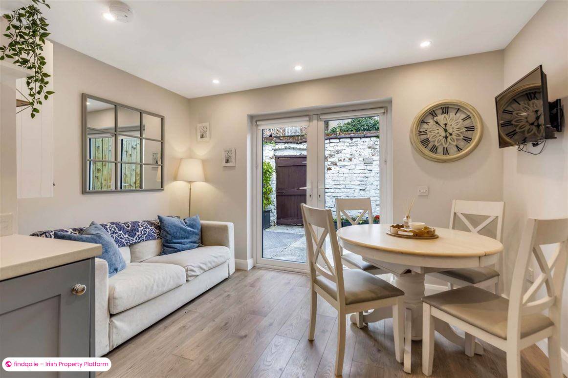 End of terrace house for Sale in Dundalk, Louth