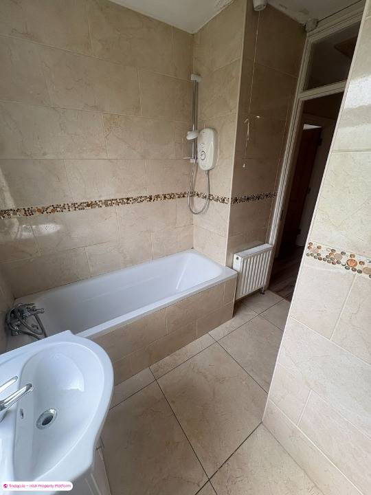 Terraced house for Sale in Dundalk, Louth