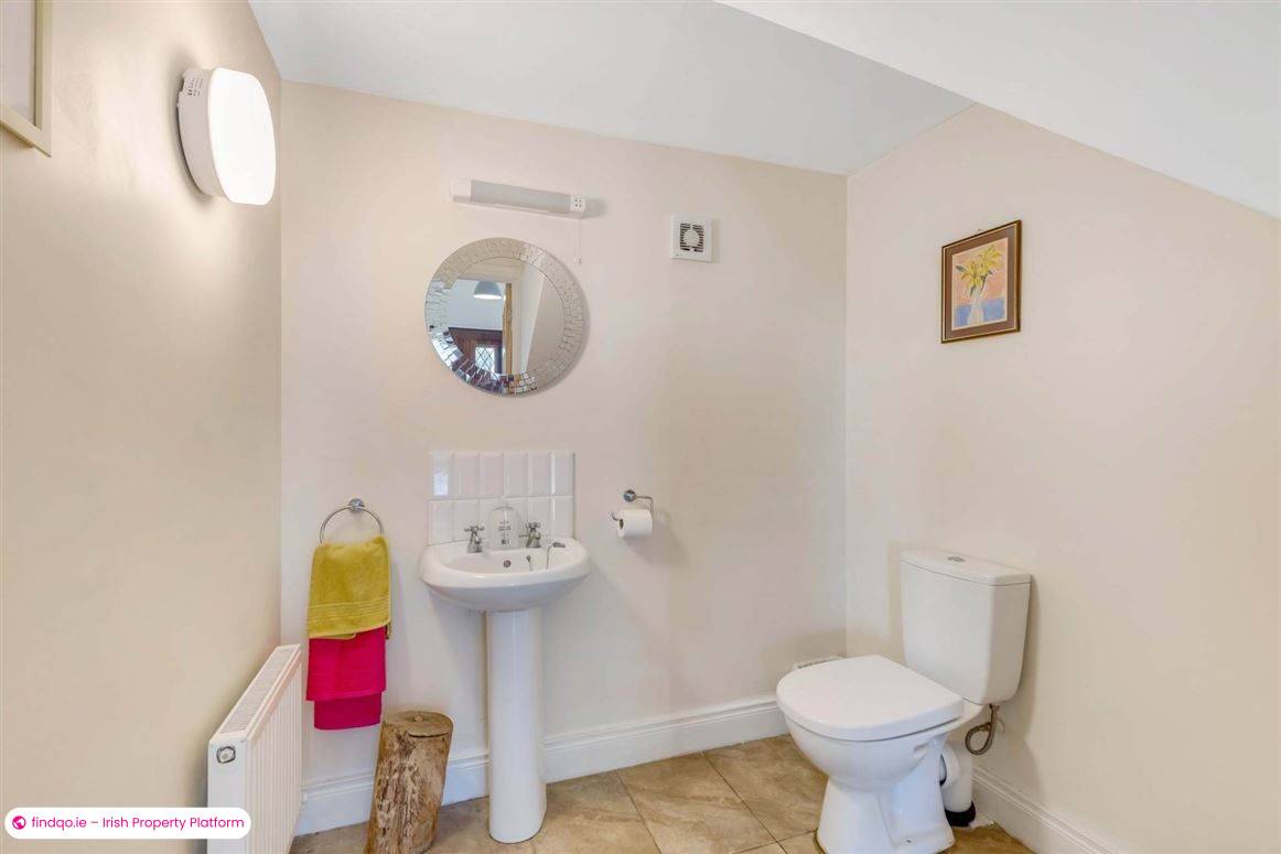 Semi-detached house for Sale in Dundalk, Louth