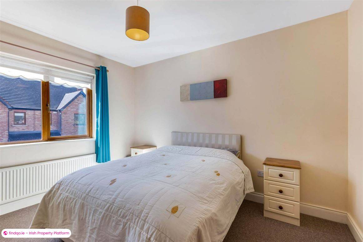 Semi-detached house for Sale in Dundalk, Louth