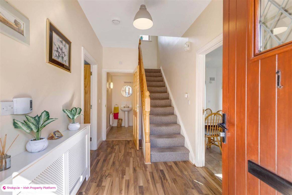 Semi-detached house for Sale in Dundalk, Louth