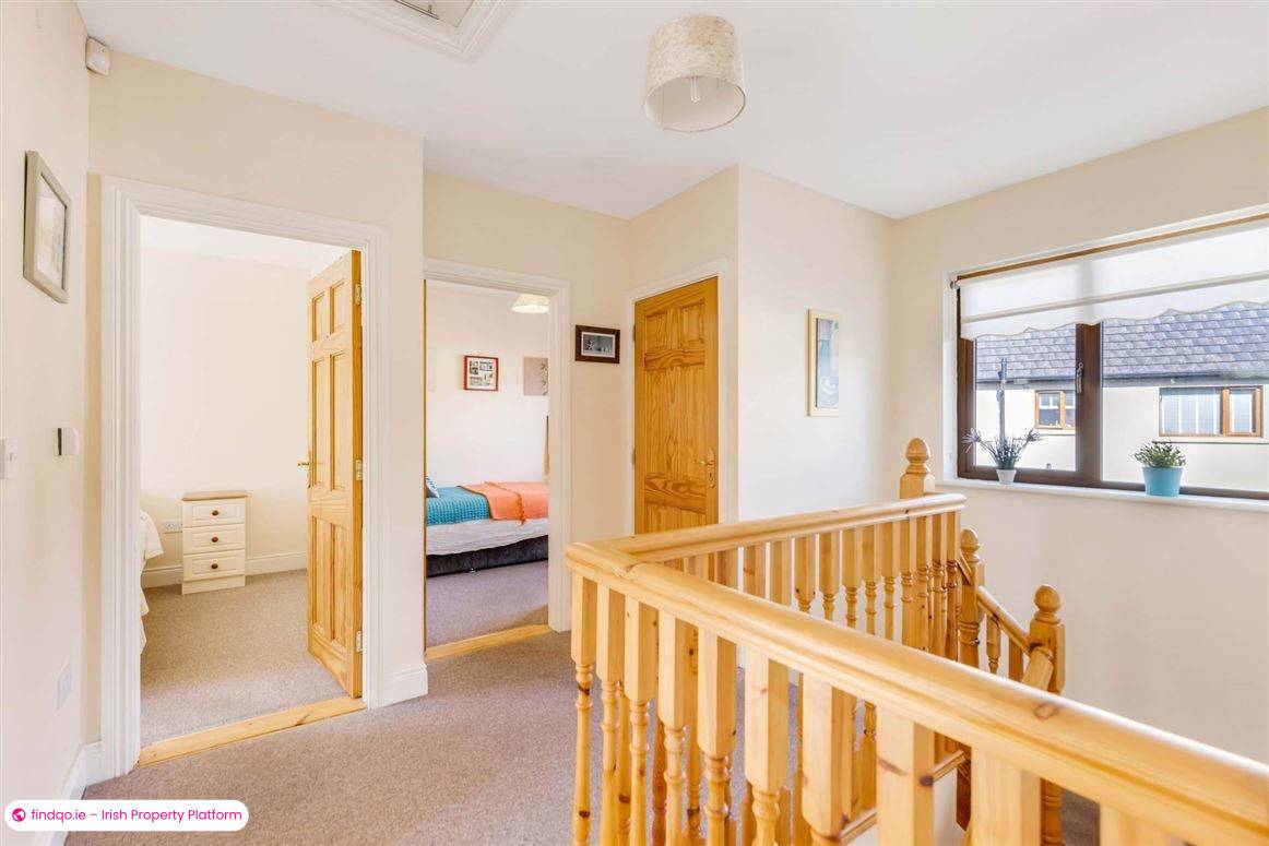 Semi-detached house for Sale in Dundalk, Louth