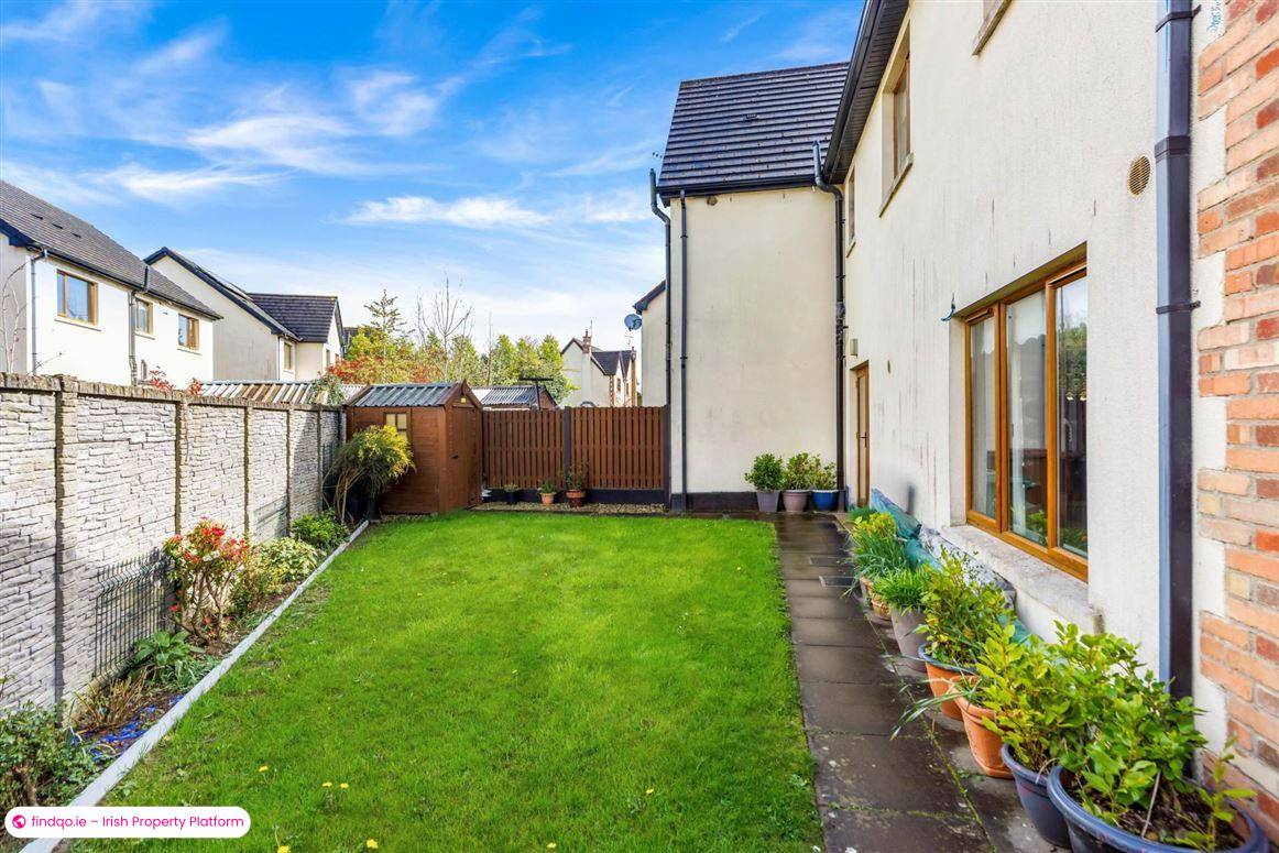 Semi-detached house for Sale in Dundalk, Louth