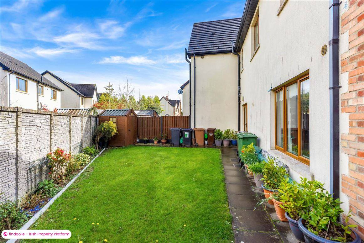 Semi-detached house for Sale in Dundalk, Louth