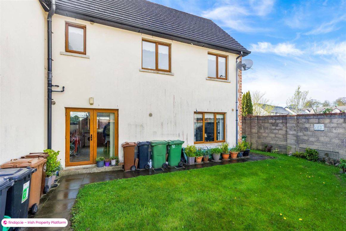 Semi-detached house for Sale in Dundalk, Louth