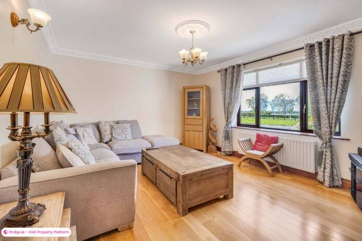 Detached house for Sale in Dunleer, Louth