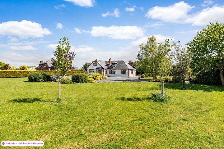 Detached house for Sale in Dunleer, Louth