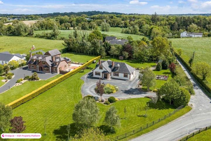 Detached house for Sale in Dunleer, Louth