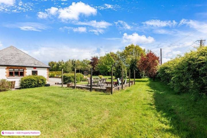 Detached house for Sale in Dunleer, Louth