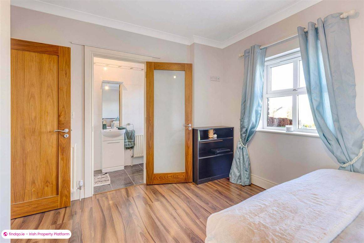 Detached house for Sale in Mansfieldstown, Louth