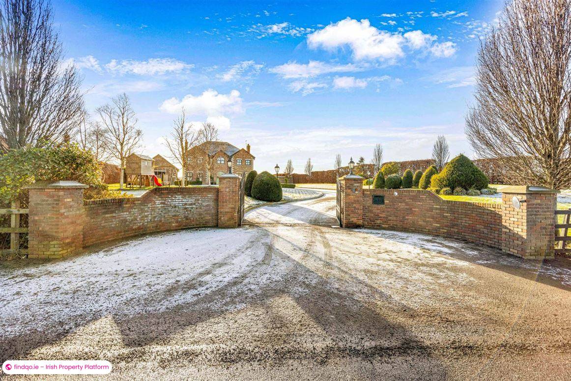 Detached house for Sale in Mansfieldstown, Louth