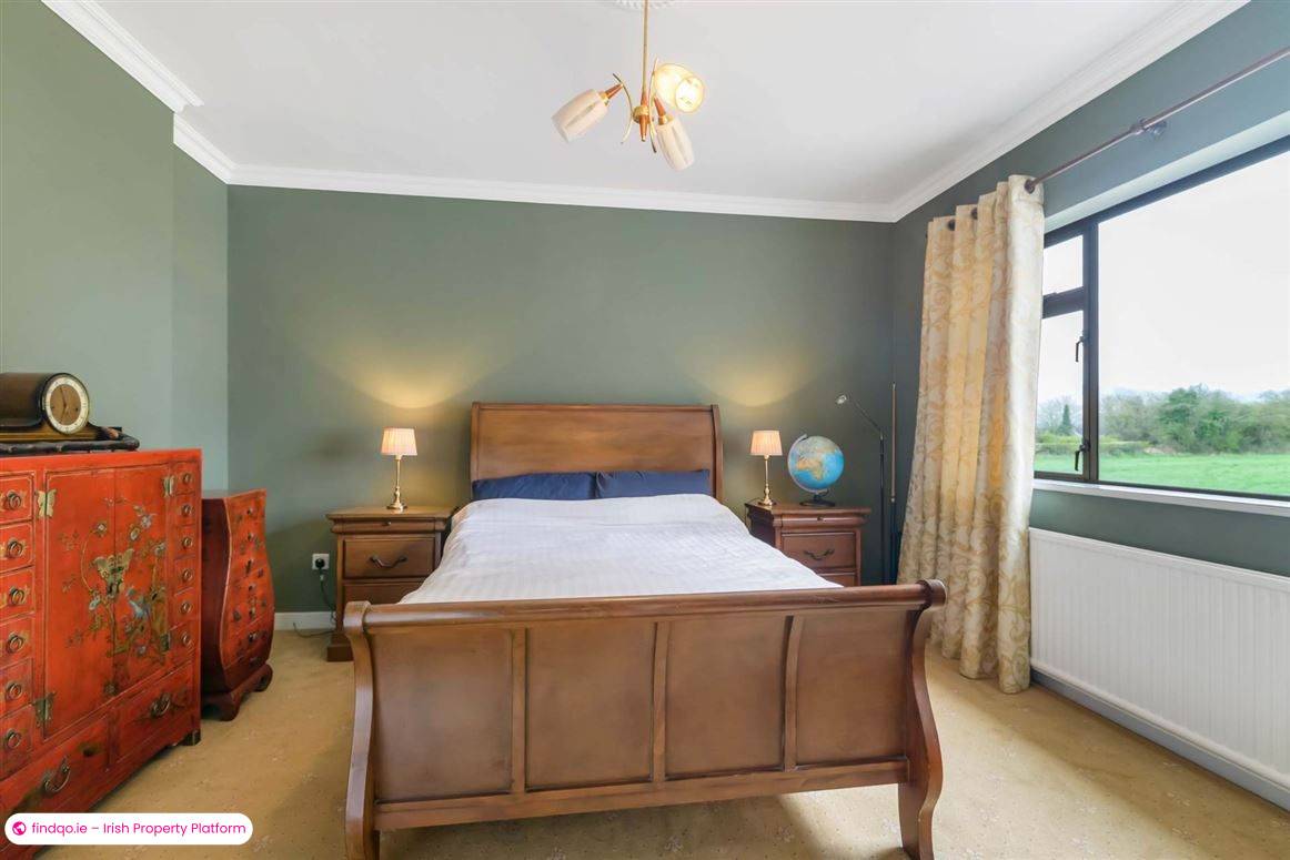 Bungalow for Sale in Dowdallshill, Louth