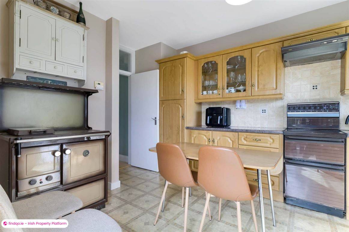 Bungalow for Sale in Dowdallshill, Louth
