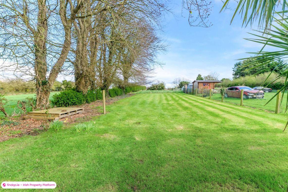 Bungalow for Sale in Dowdallshill, Louth