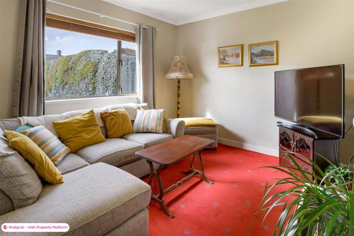 Bungalow for Sale in Dowdallshill, Louth