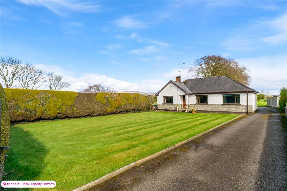 Bungalow for Sale in Dowdallshill, Louth