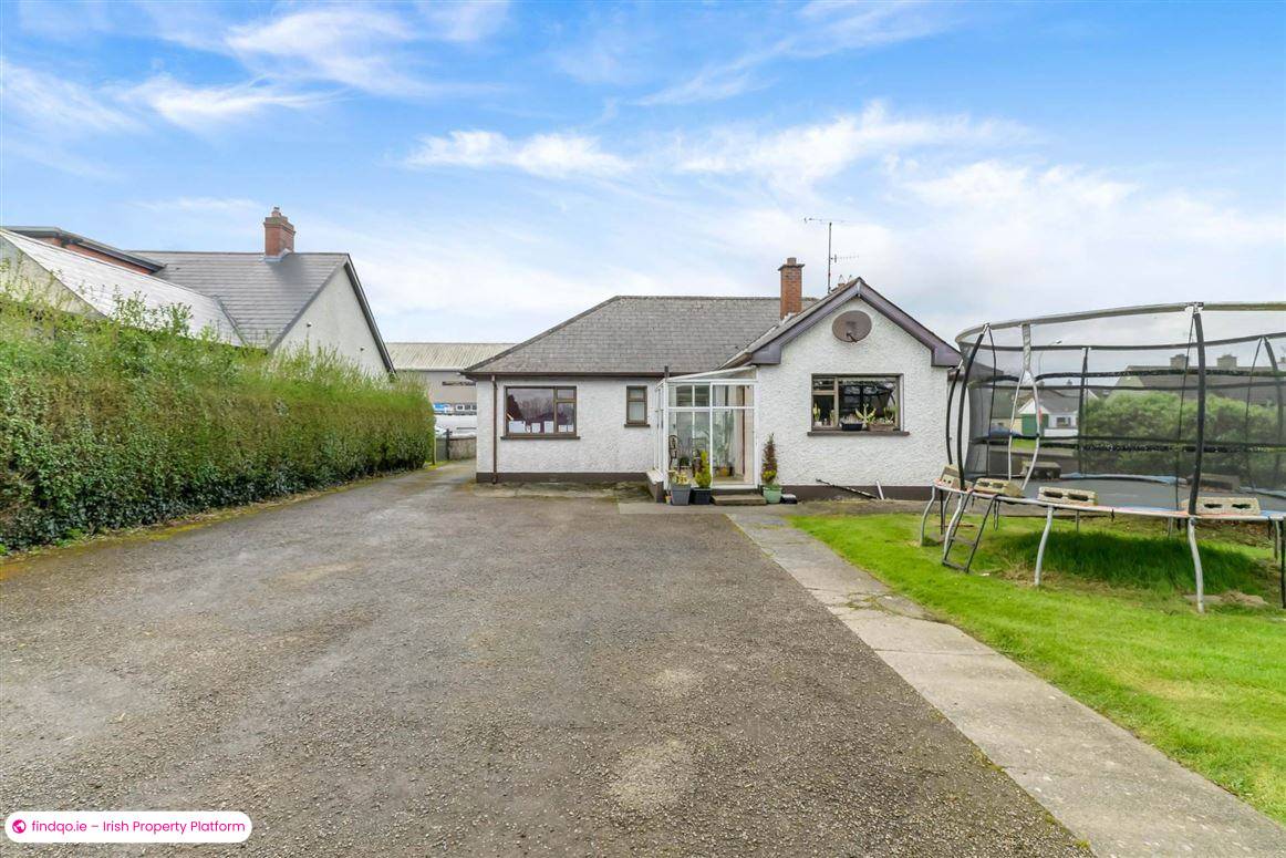 Bungalow for Sale in Dowdallshill, Louth