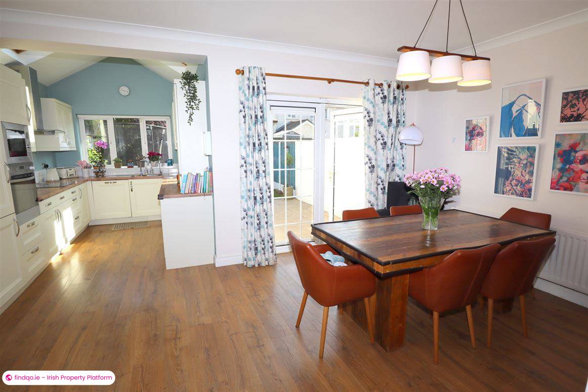 Semi-detached house for Sale in Drogheda, Meath