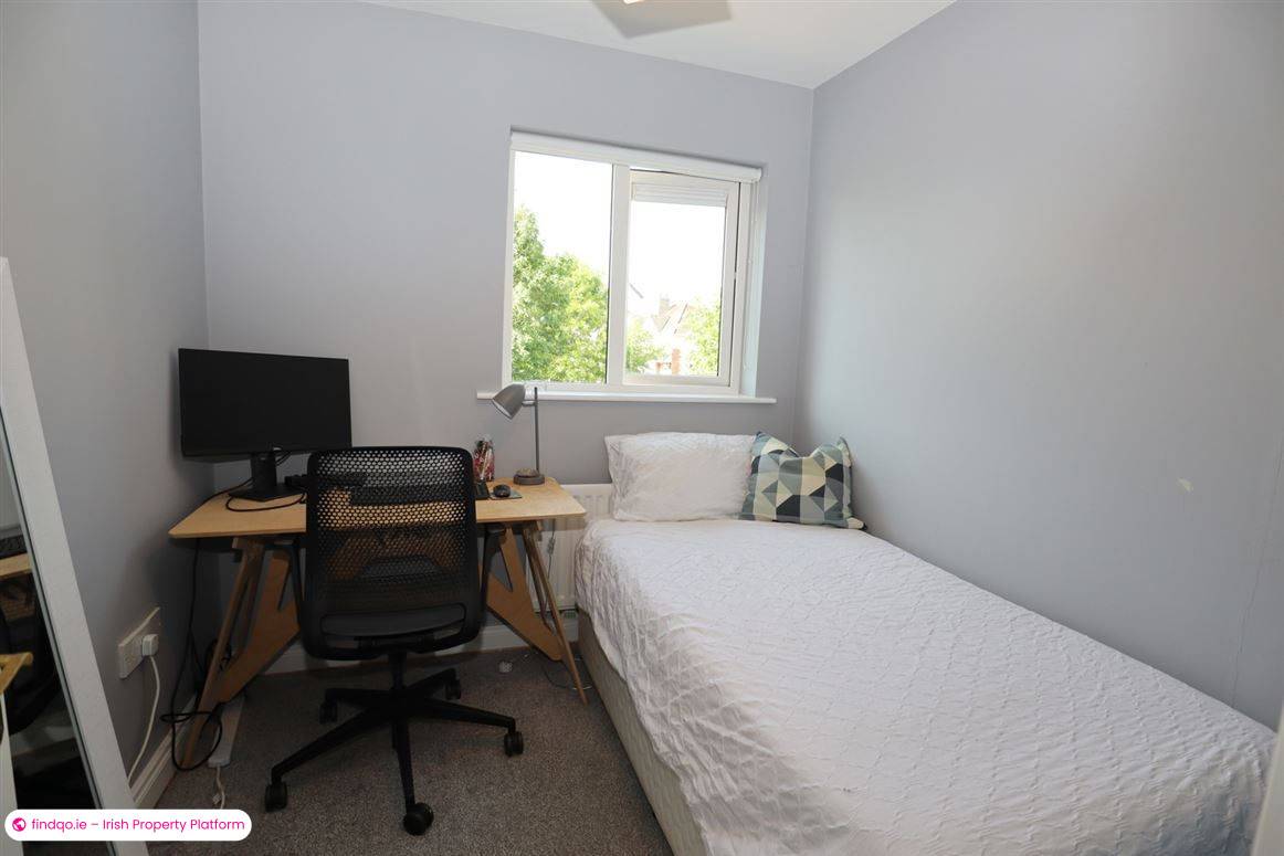 Semi-detached house for Sale in Drogheda, Meath