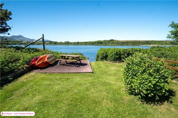 Detached house for Sale in Glenbeigh, Kerry