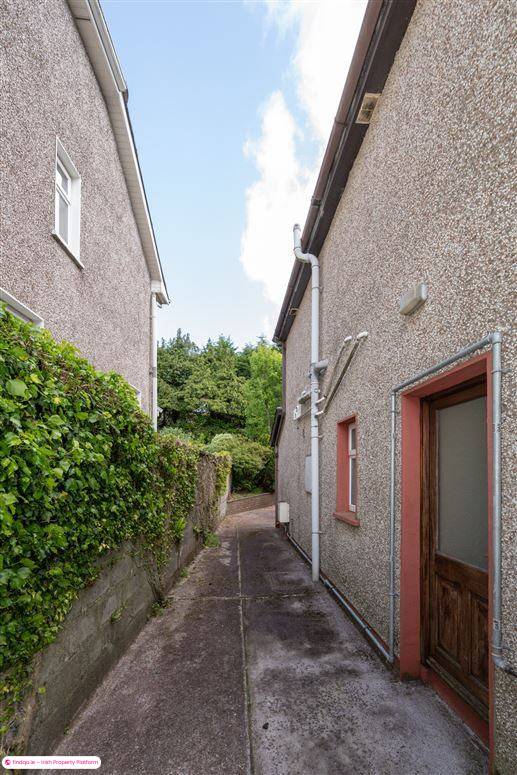 Detached house for Sale in Sunday's Well, Cork