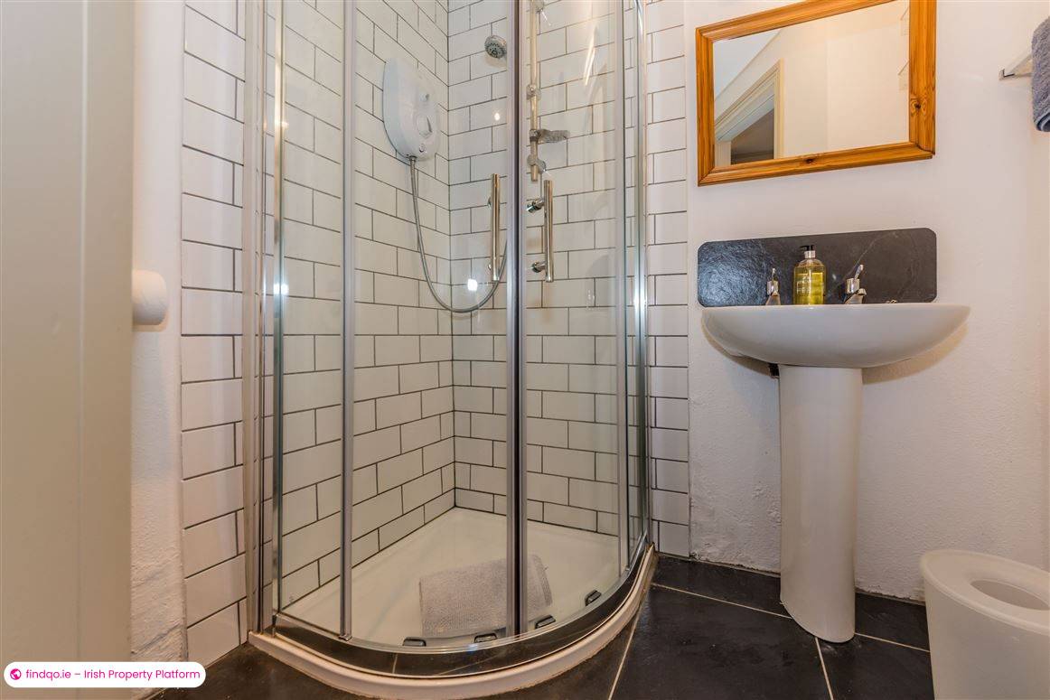 Detached house for Sale in Lowertown, Cork