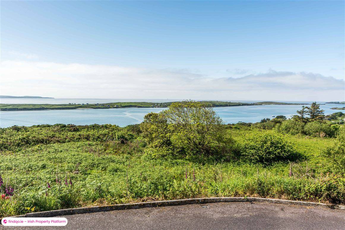 Detached house for Sale in Schull, Cork