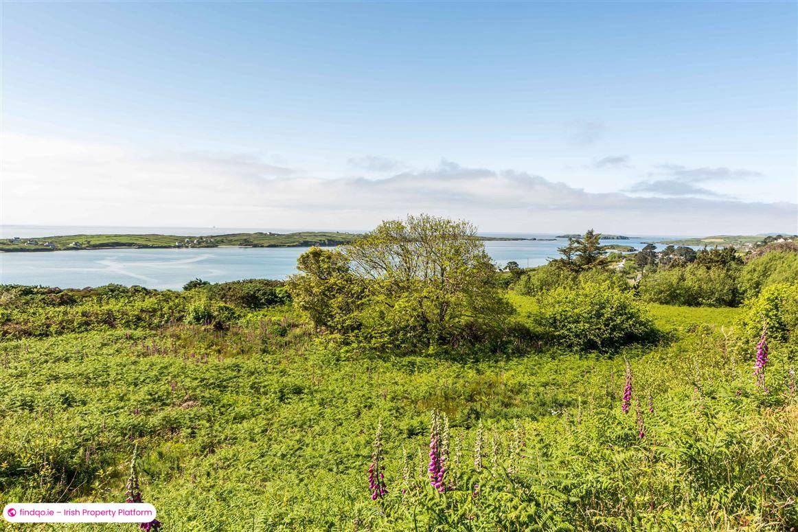 Detached house for Sale in Schull, Cork