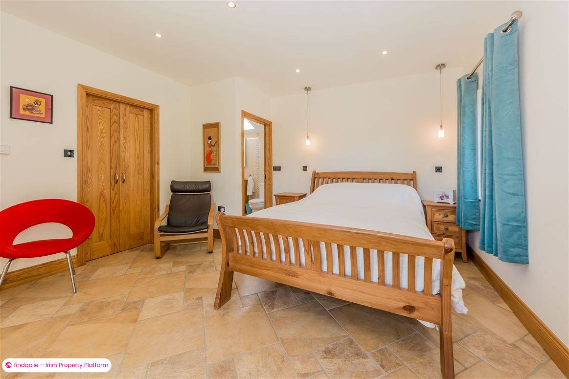 Detached house for Sale in Ballydehob, Cork