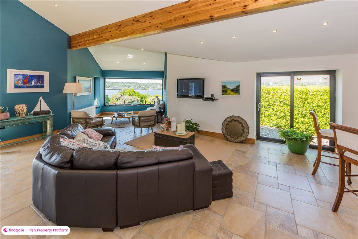 Detached house for Sale in Ballydehob, Cork