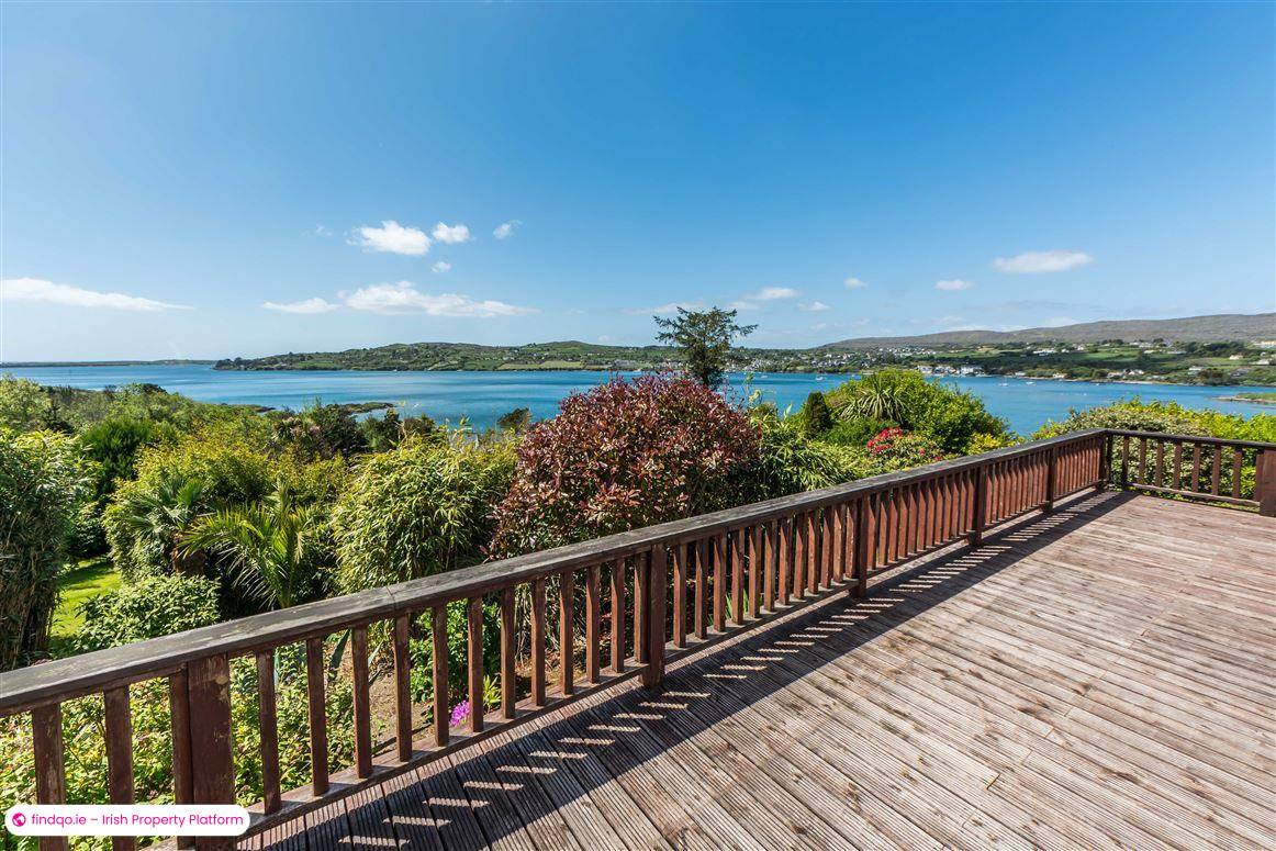 Detached house for Sale in Ballydehob, Cork