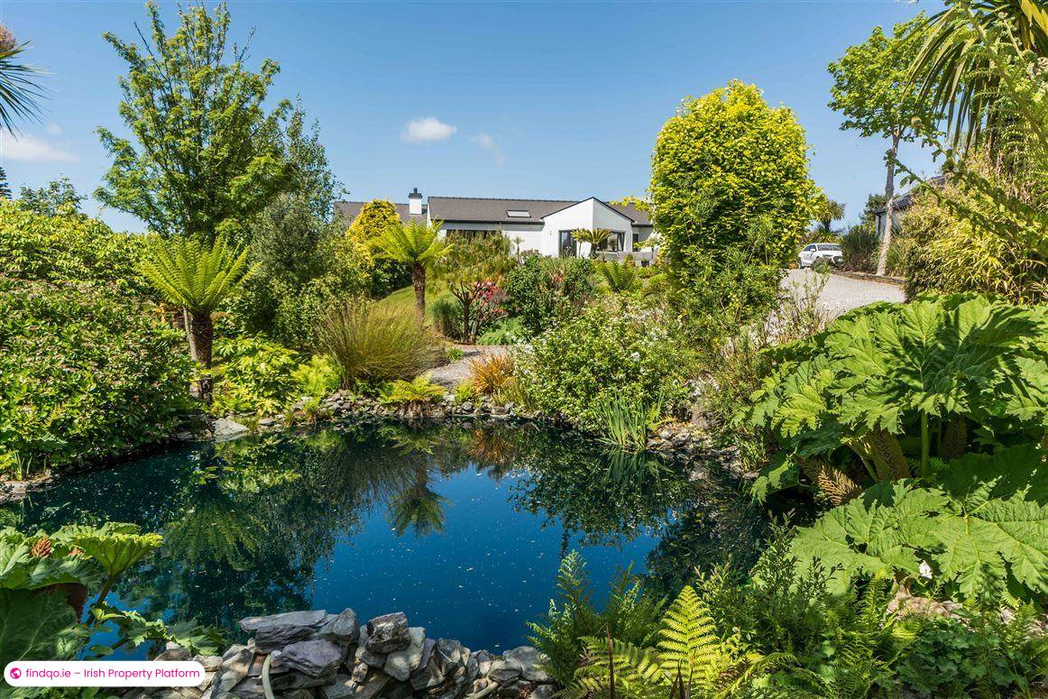 Detached house for Sale in Ballydehob, Cork