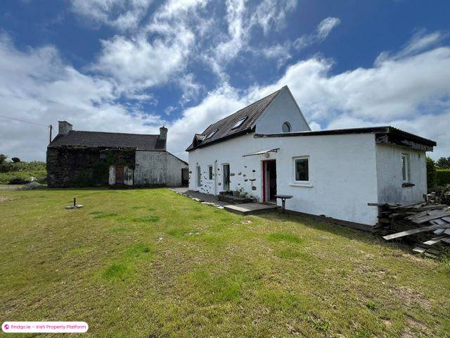 Detached house for Sale in Ballydehob, Cork