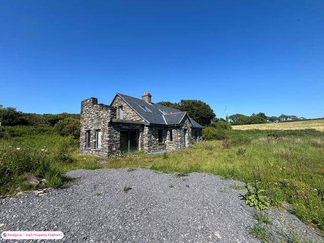 Detached house for Sale in Toormore, Cork