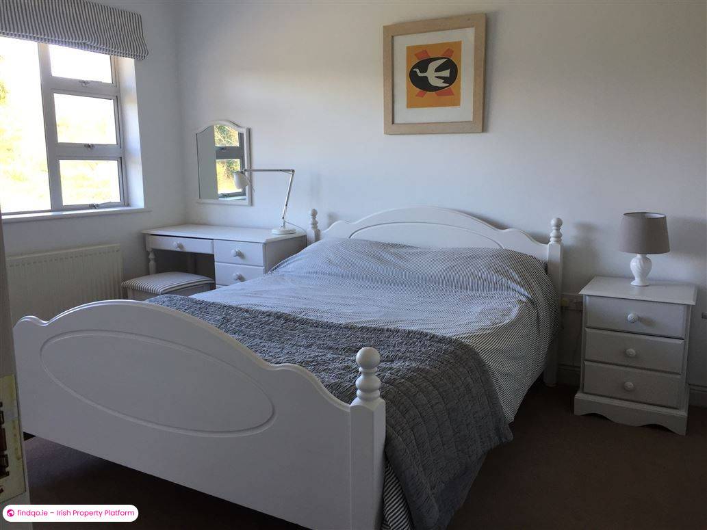 Bungalow for Sale in Toormore, Cork