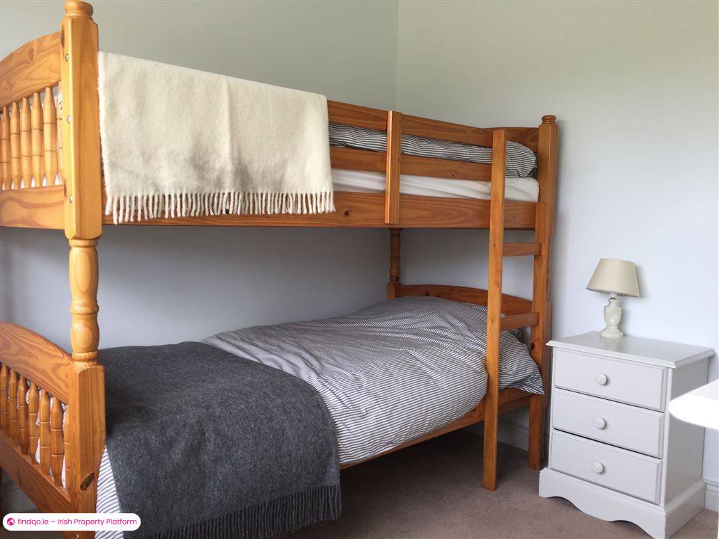 Bungalow for Sale in Toormore, Cork