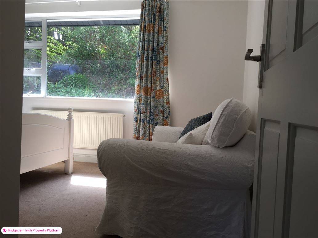 Bungalow for Sale in Toormore, Cork