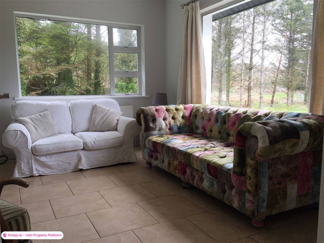 Bungalow for Sale in Toormore, Cork