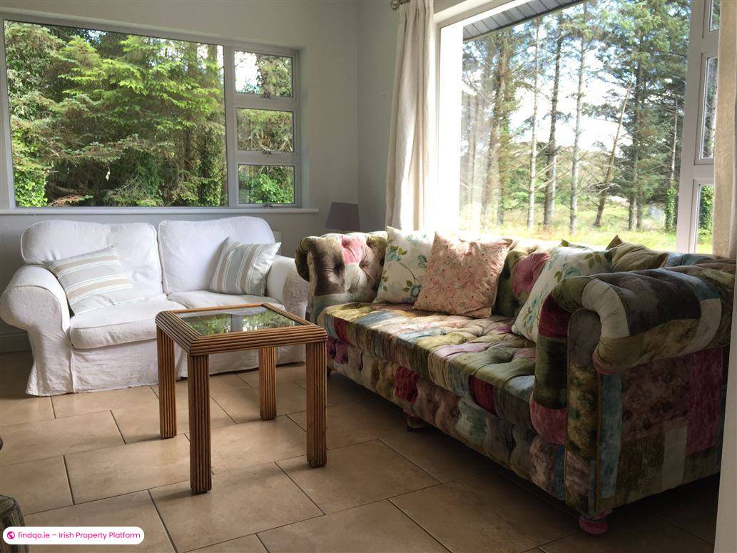 Bungalow for Sale in Toormore, Cork