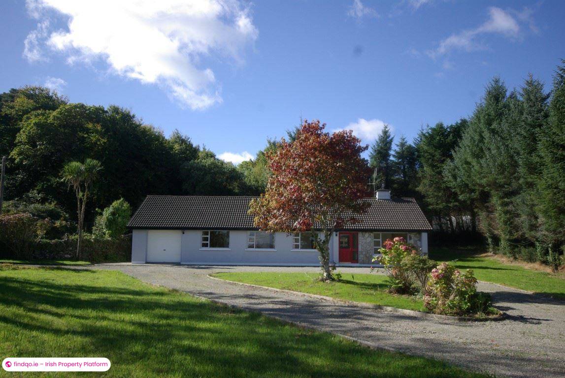 Bungalow for Sale in Toormore, Cork