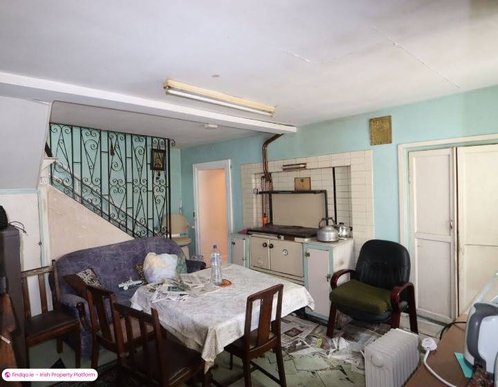 Terraced house for Sale in Dromcolliher, Limerick