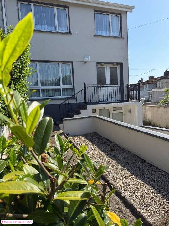 Semi-detached house for Sale in Townparks, Cavan