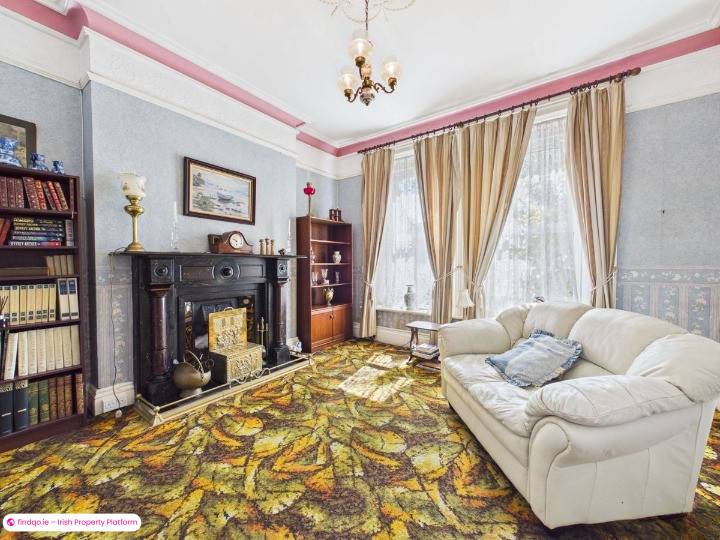 Terraced house for Sale in Newtown, Waterford