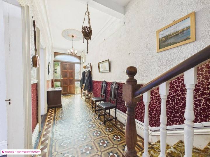 Terraced house for Sale in Newtown, Waterford